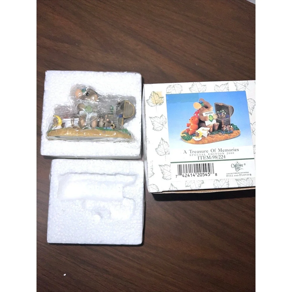 Charming Tails A Treasure Of Memories 98/224‎ Brand New Sealed Mint 2000